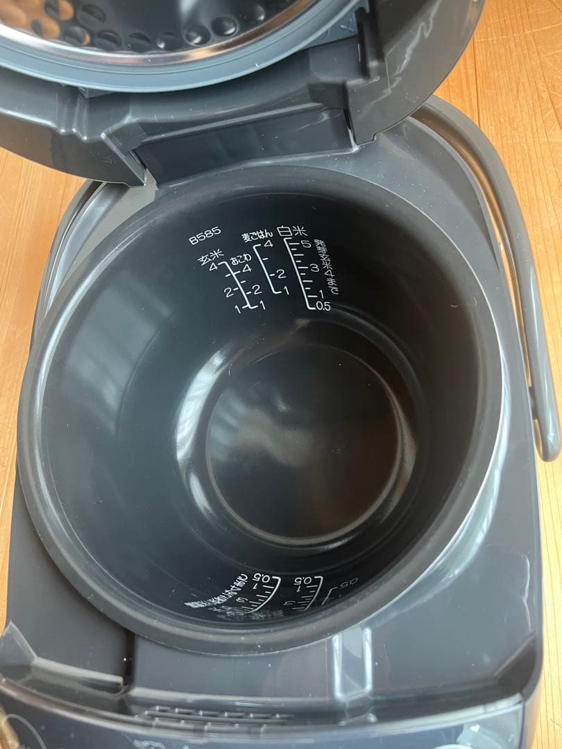 象印 IH炊飯ジャー　NW-VR10 保証期間内