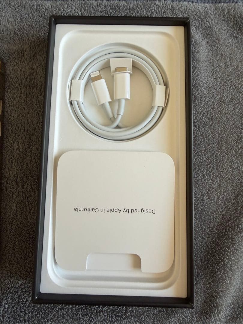 m*i様 Apple iPhone 12 Pro ゴールド 本体