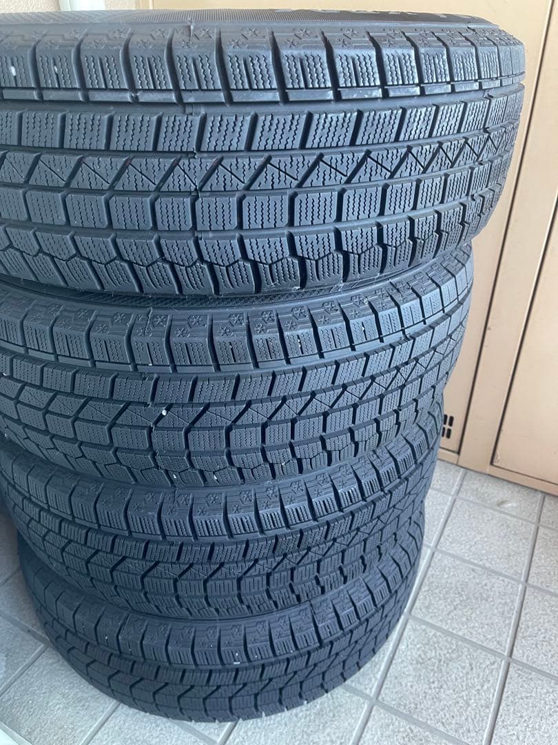 KENDA スタッドレスタイヤ195/65R15インチ