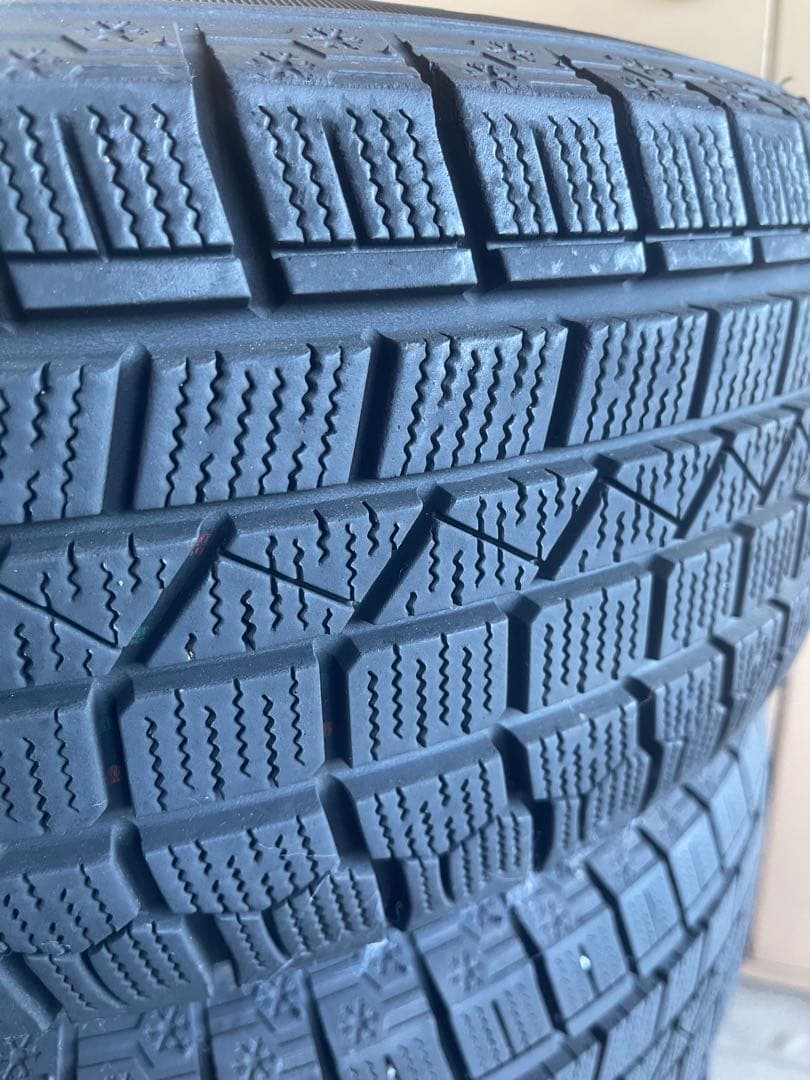 KENDA スタッドレスタイヤ195/65R15インチ