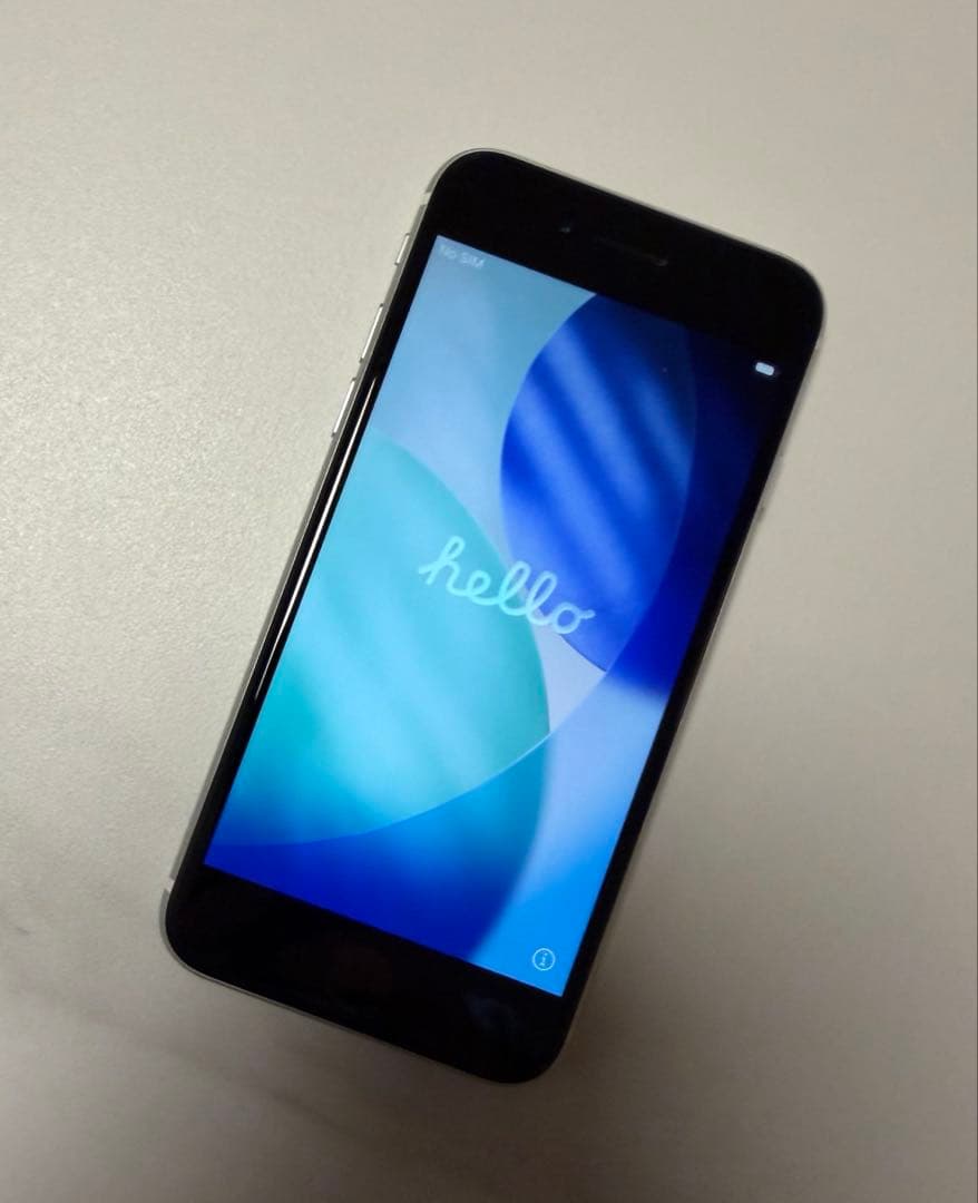 Apple iPhone SE 第3世代 64GB アップル ホワイト シルバー