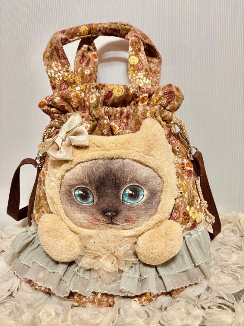 コヤンイサムチョン　ぬいぐるみポケット付きフリル巾着バッグ，ショルダーバッグ