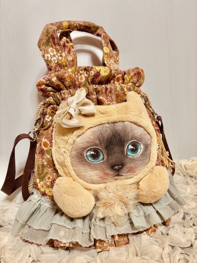 コヤンイサムチョン　ぬいぐるみポケット付きフリル巾着バッグ，ショルダーバッグ