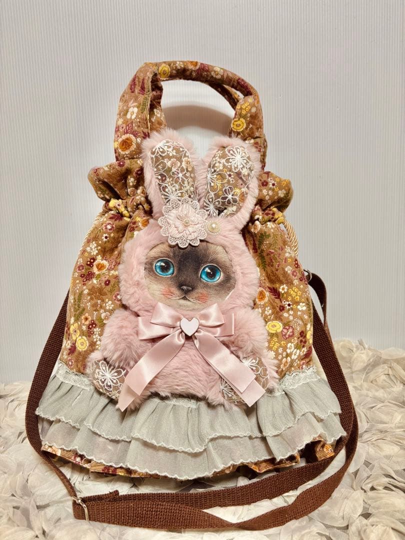 コヤンイサムチョン　ぬいぐるみポケット付きフリル巾着バッグ，ショルダーバッグ