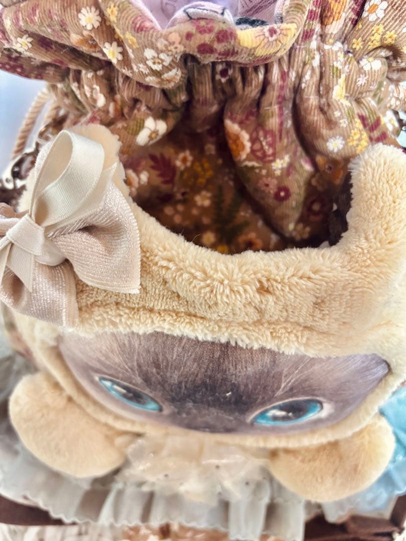 コヤンイサムチョン　ぬいぐるみポケット付きフリル巾着バッグ，ショルダーバッグ