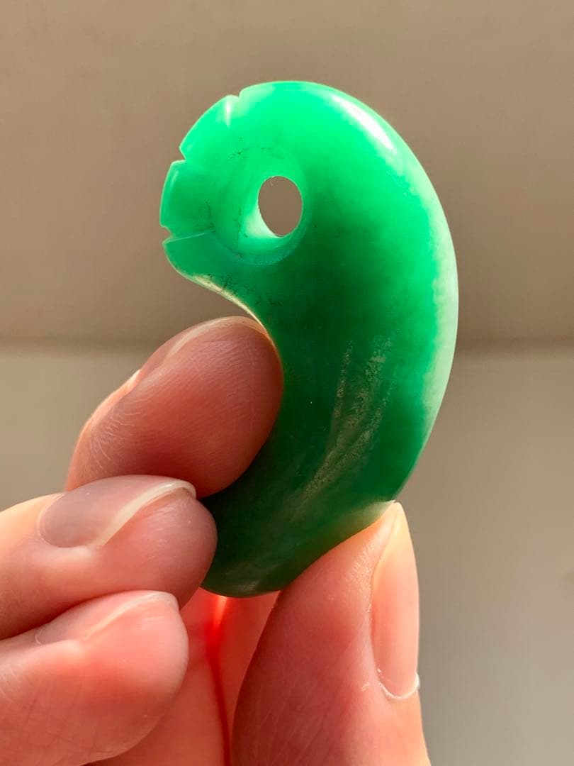 古墳期　出土　ろうかん糸魚川翡翠勾玉　縄文　弥生　石器　大珠　根付　土器　化石