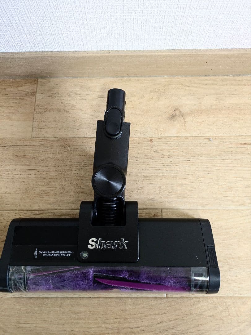Shark コードレス掃除機 CLEAN SENSE IQ+ IW3145J
