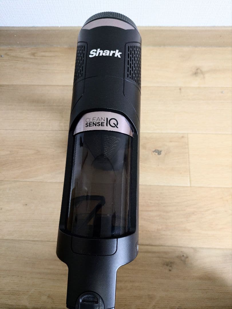 Shark コードレス掃除機 CLEAN SENSE IQ+ IW3145J