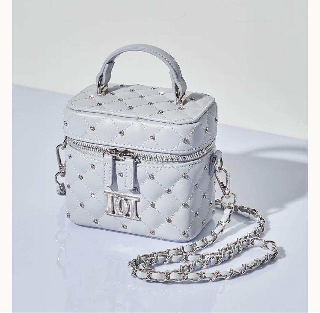 ダーリッチ キルティングビジュースクエアミニバッグ