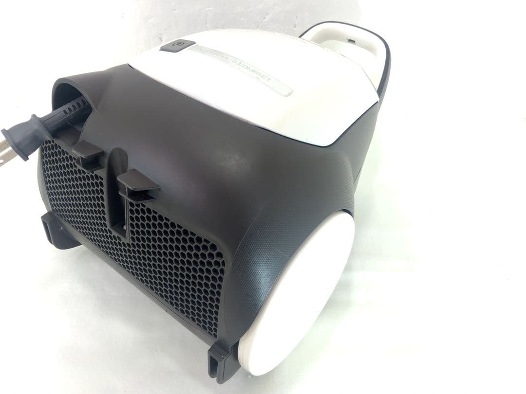 Panasonic 紙パック式クリーナー　MC-PKL19A