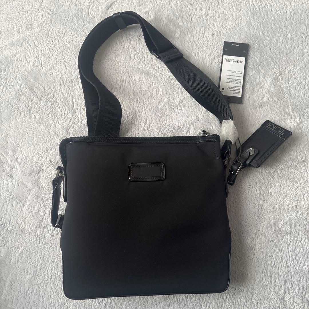 tumiショルダーバッグ　トゥミ　TUMI