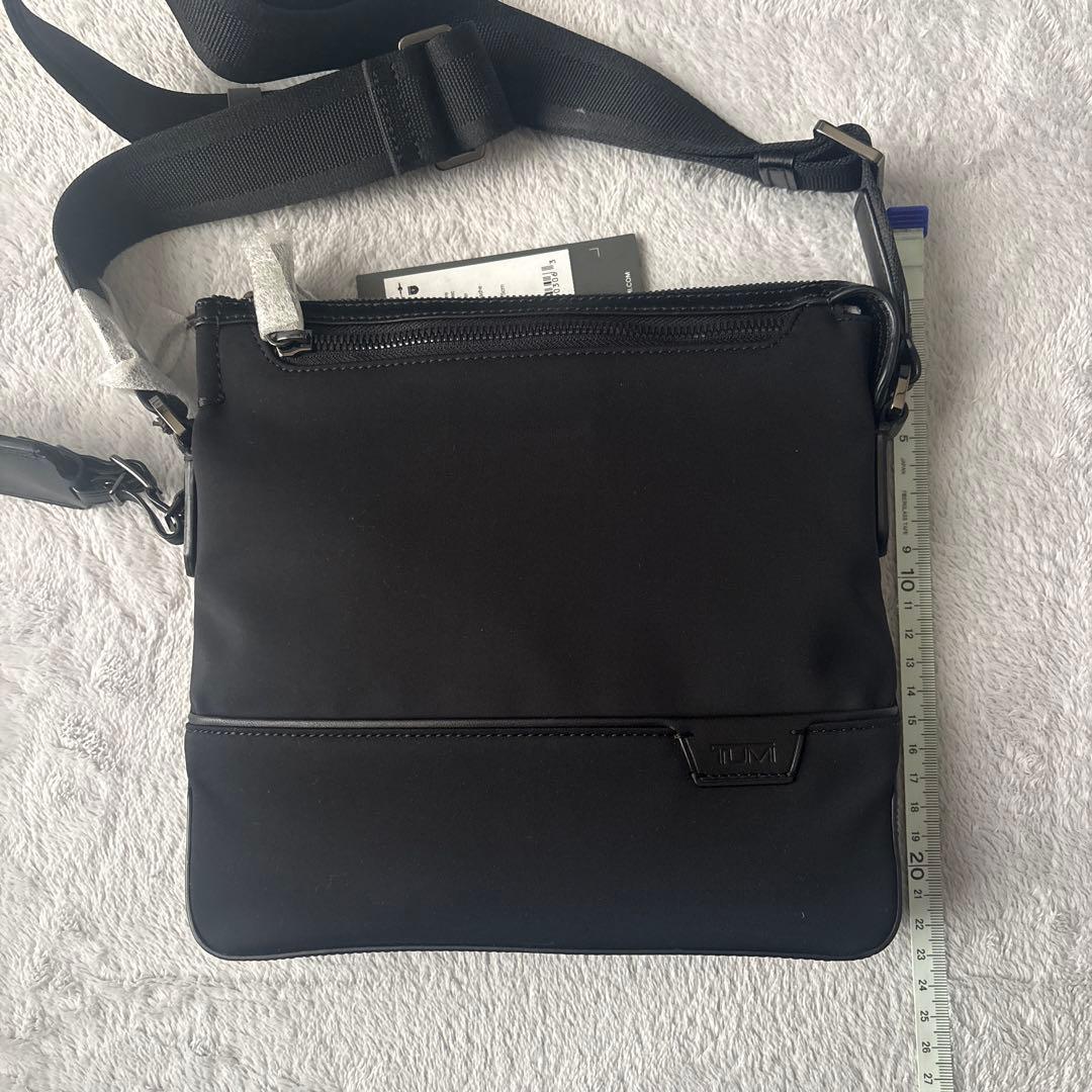 tumiショルダーバッグ　トゥミ　TUMI