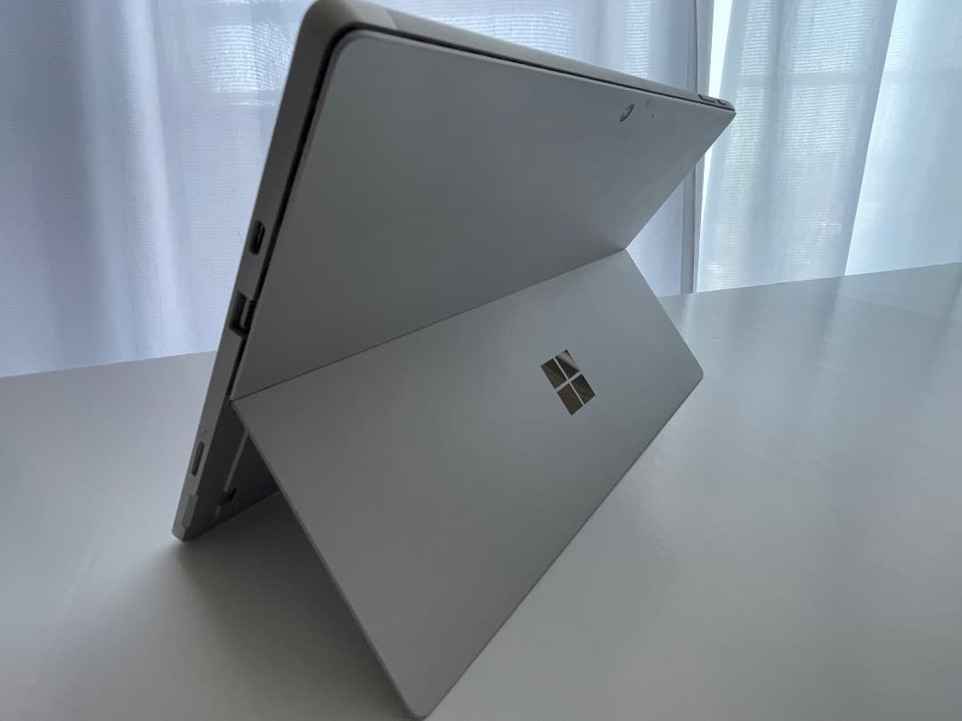 美品・バッテリー良好：SurfacePro 7＋純正キーボードカバー＋タッチペン