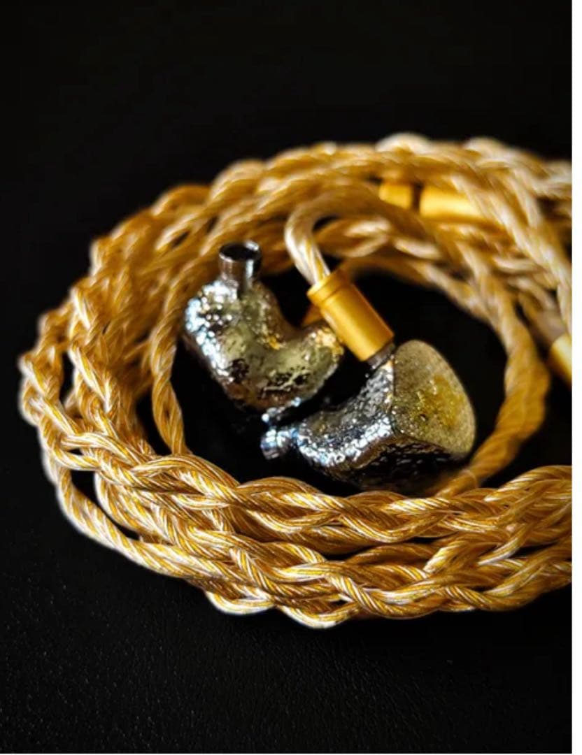 シュリンク付き銀天使金蛇有線イヤホン