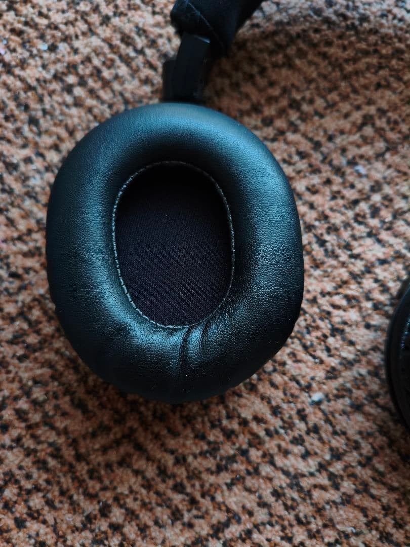 ヘッドホン audio-technica ATH-M50x