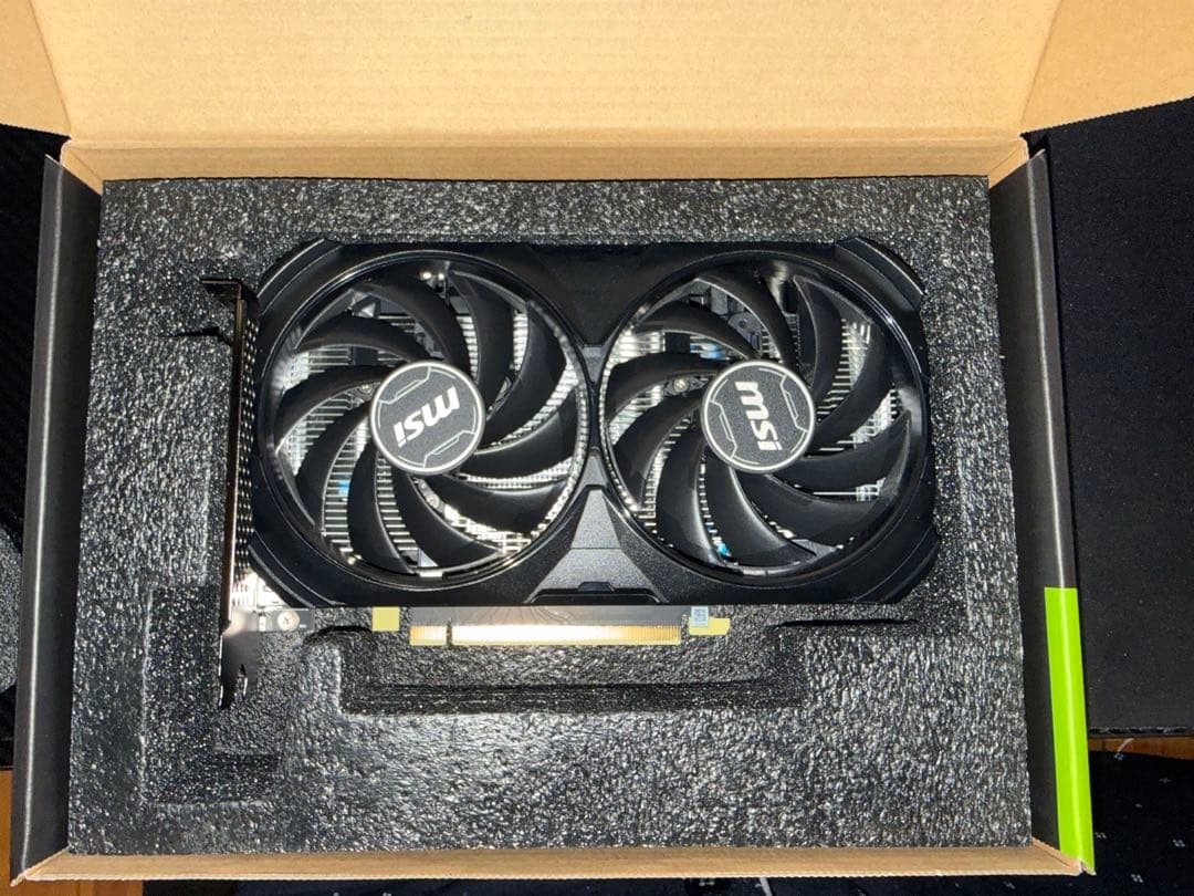 グラフィックボード・グラボ・ビデオカード GeForce RTX4060 MSI