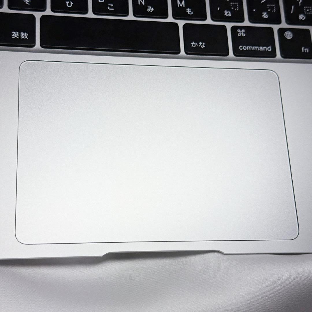 MacBook Air M1 8GB 256GB 13.3インチ シルバー