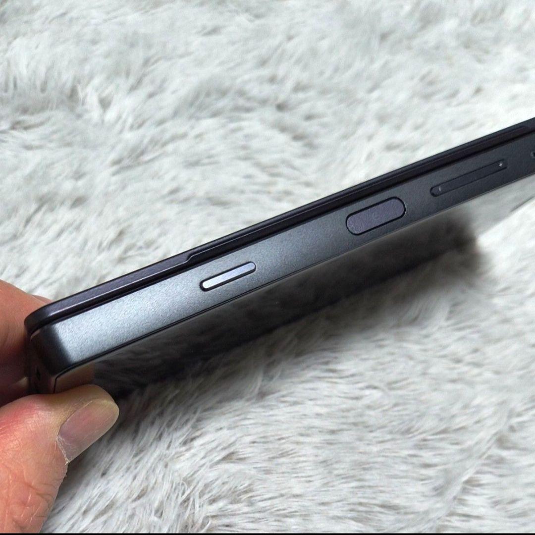 M Z-01K Black SIMフリー 本体 ドコモ スマホ Android