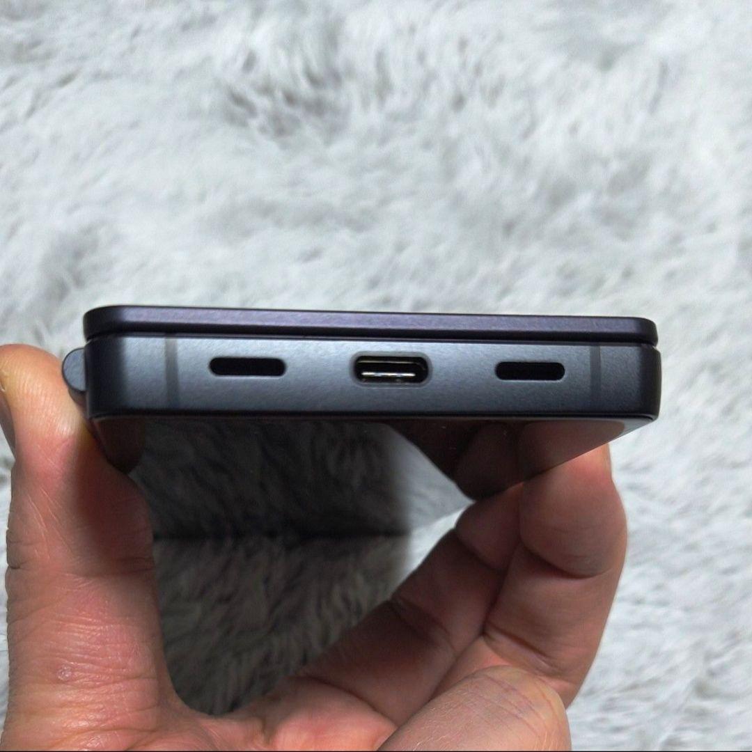 M Z-01K Black SIMフリー 本体 ドコモ スマホ Android