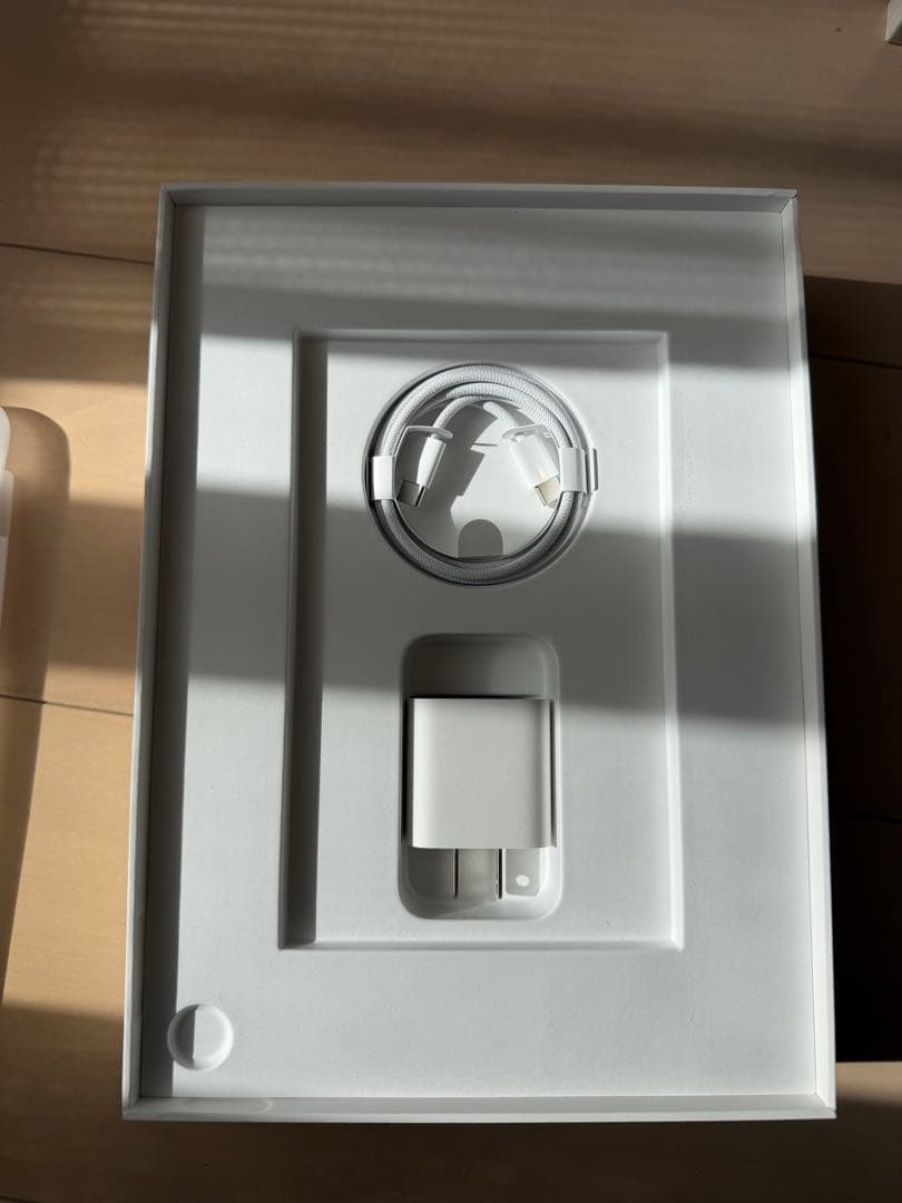 iPadA16 第11世代　wifiモデル　　128GB