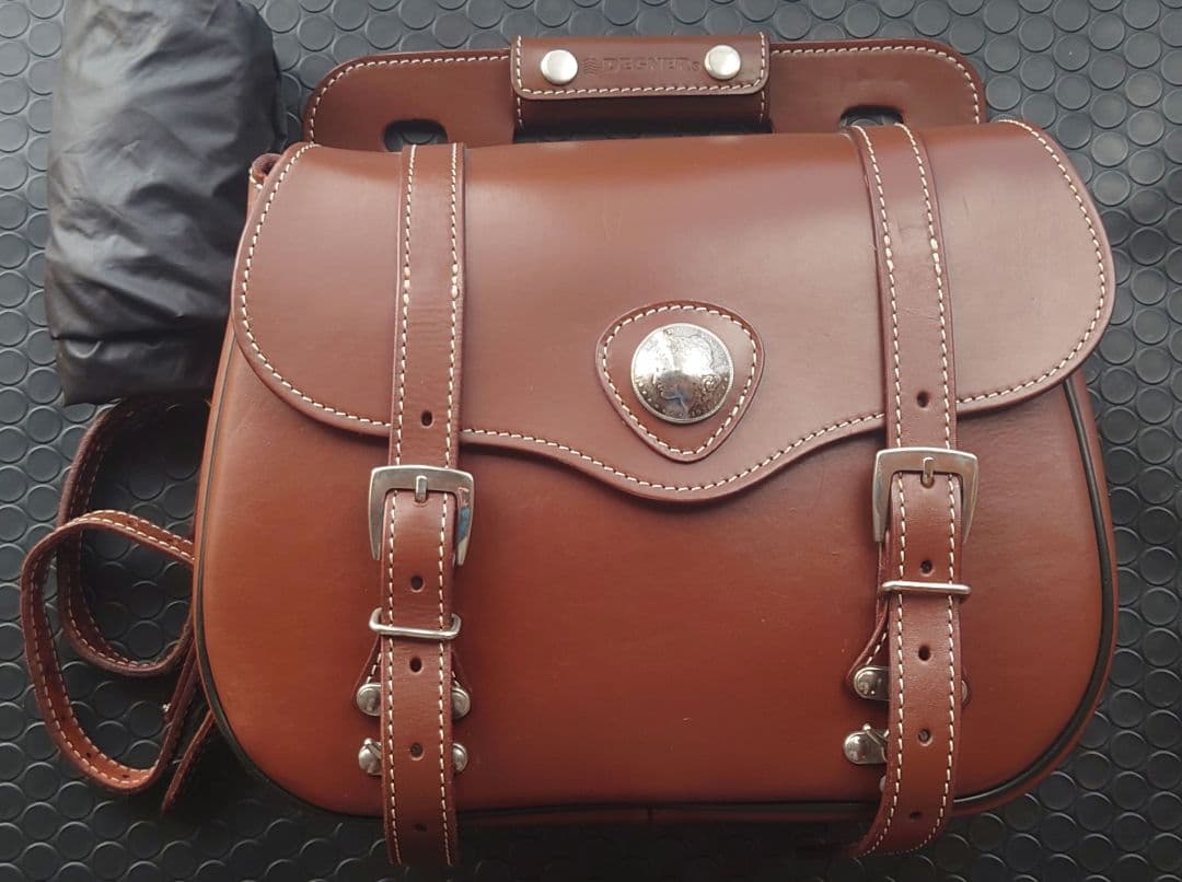美品 デグナー レザーサドルバッグ サイドバック