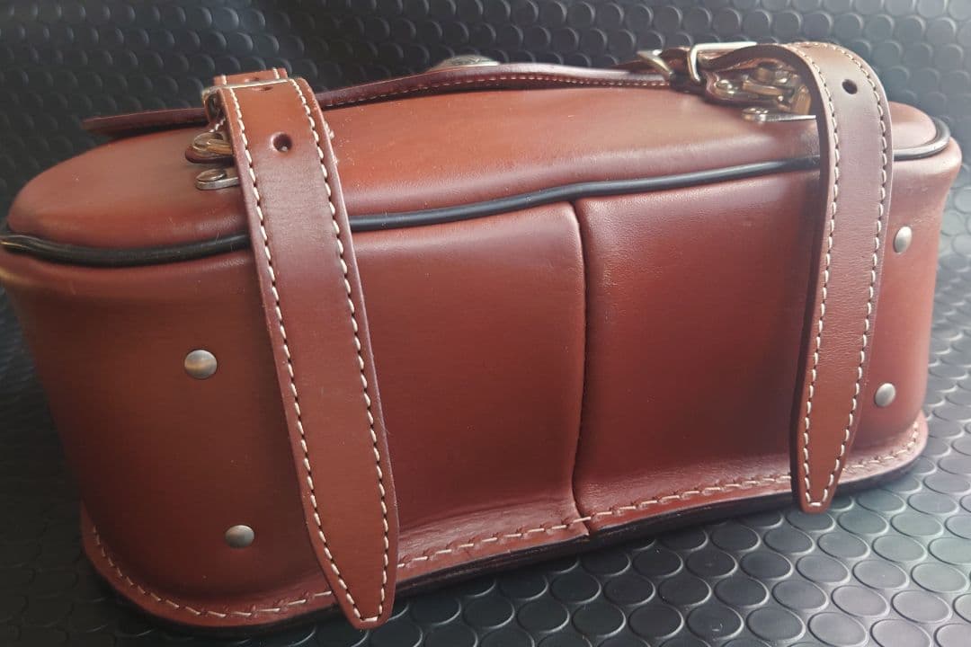 美品 デグナー レザーサドルバッグ サイドバック