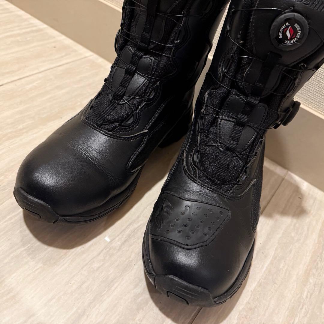 美品　フラッグシップ　ライディングブーツ　BOA 簡単脱着　黒　レザー　28cm