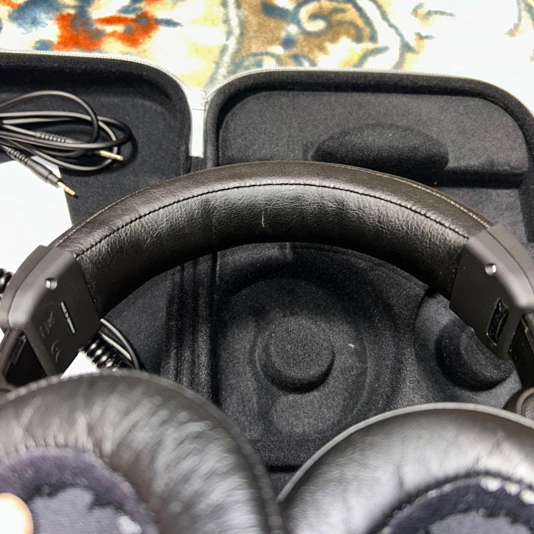 ULTRASONE Signature Studio ヘッドホン