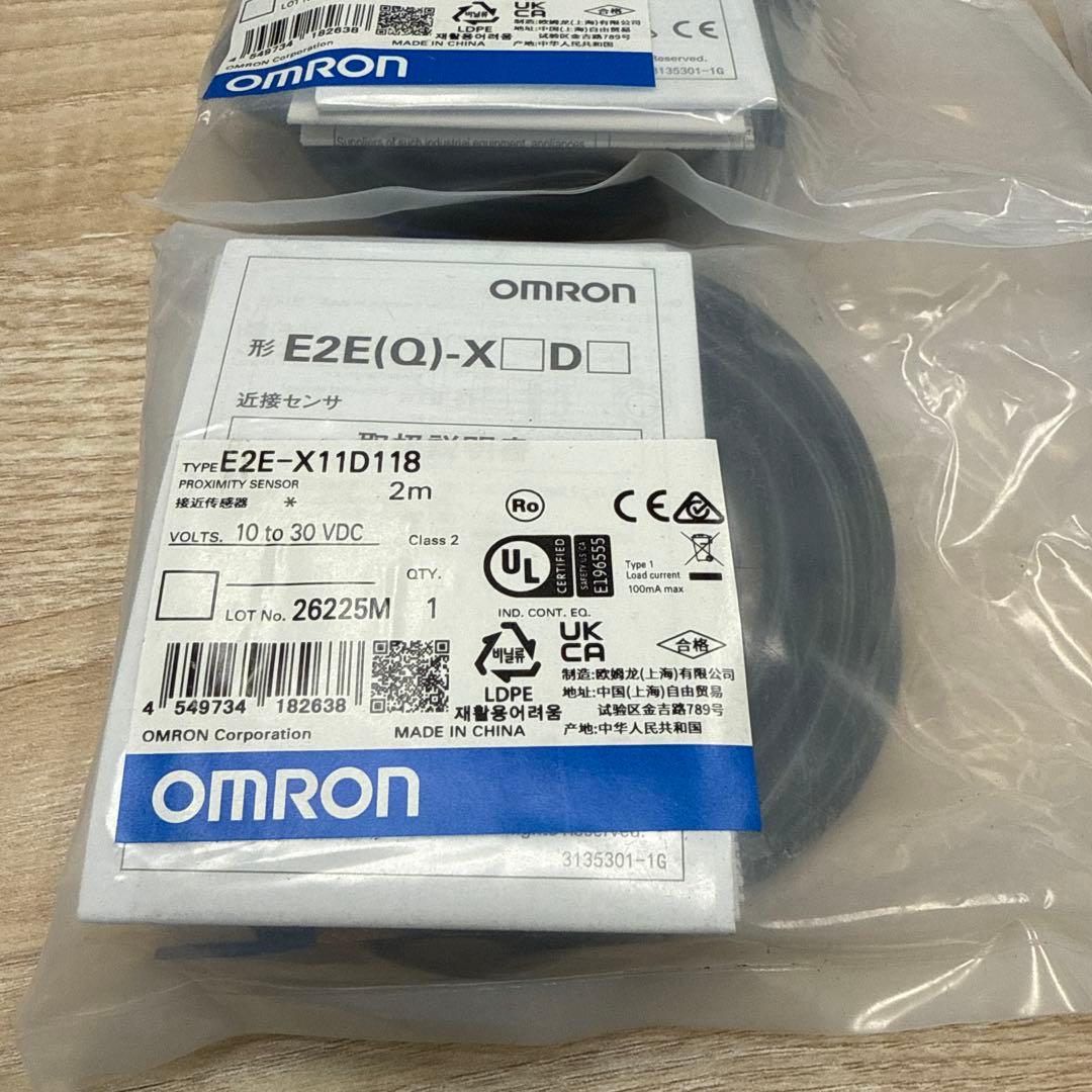 近接スイッチ omrom オムロン　E2E-X11D118 2m. 3個