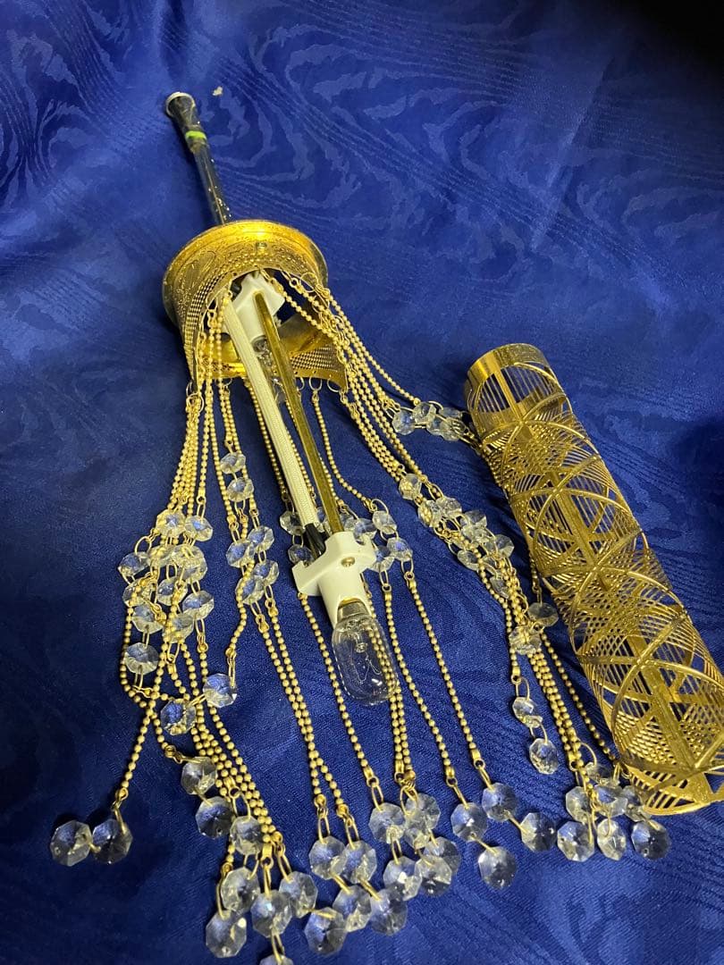 ゆ*よ様 エレガントなゴールドシャンデリア　昭和レトロ　２個セット　配線ぶつ切り