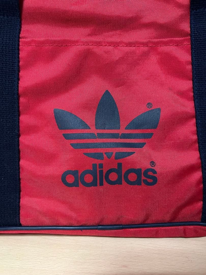 adidas赤スクバ　ボストンバック80s スポーツバック