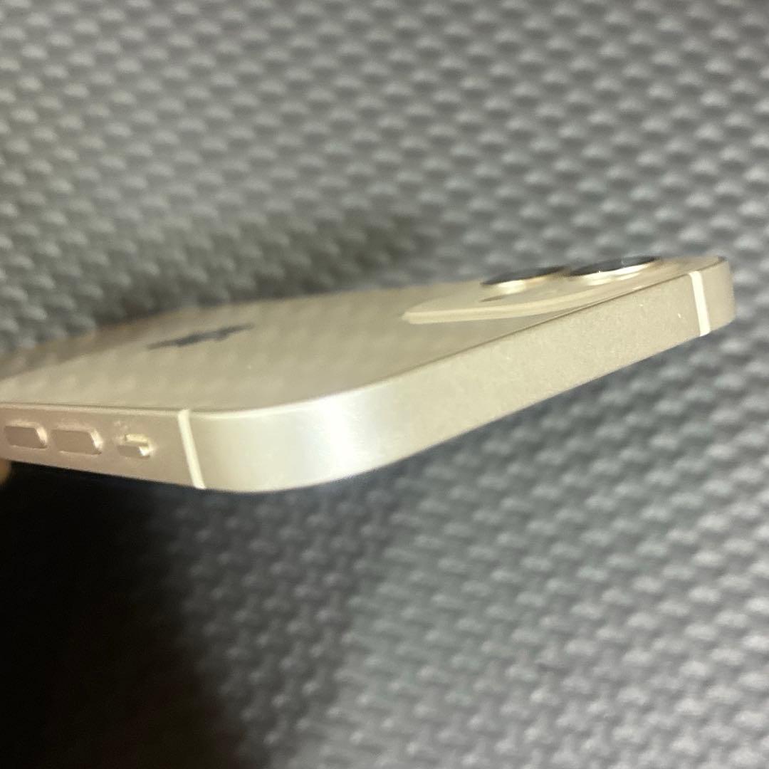 sumimako i Phone 12 ケース付き