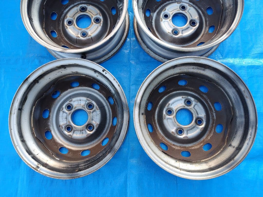 Ⓑ145R12・LT【2/2】軽トラ用スタッドレス・鉄ホイール付、２本分割