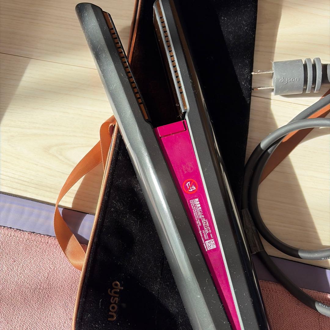 Dyson ストレートヘアアイロン ブラック・ピンク