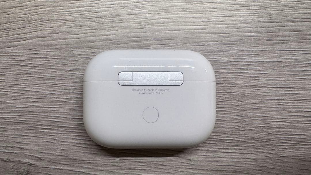 AirPods Pro (第2世代) 本体　lightning端子