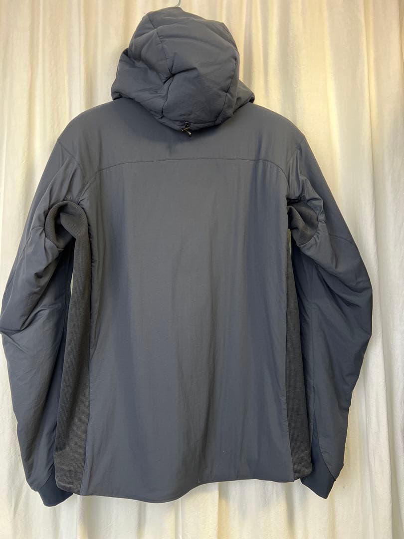 ARC'TERYX ATOM LT HOODY ネイビー S
