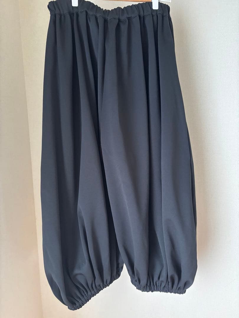 COMME DES GARÇONS バルーンパンツ2025AW