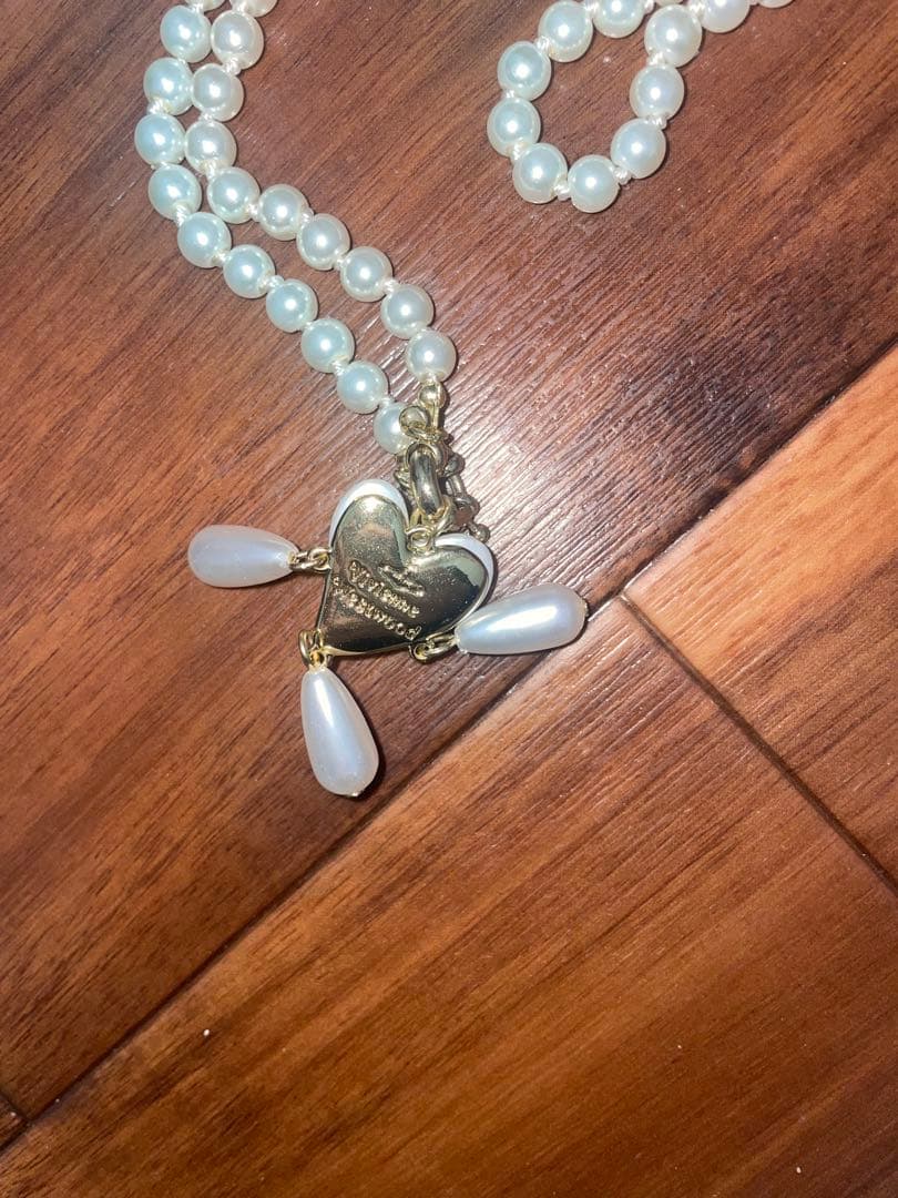 ヴィヴィアン・ウエストウッド　ハートパールネックレス