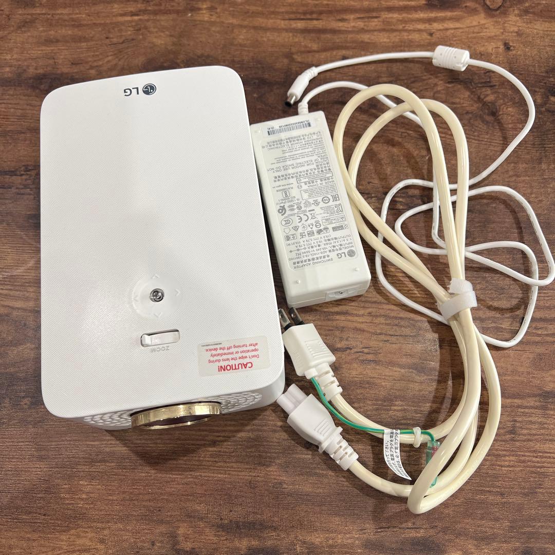 HF60LS プロジェクター