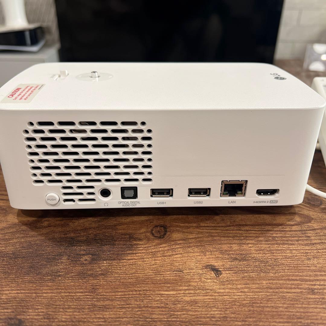 HF60LS プロジェクター