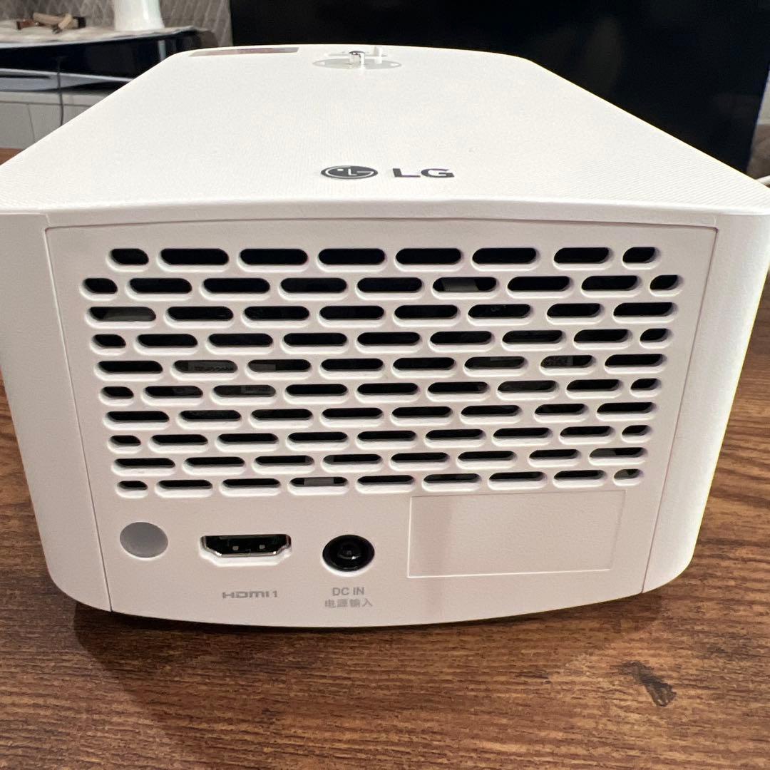 HF60LS プロジェクター