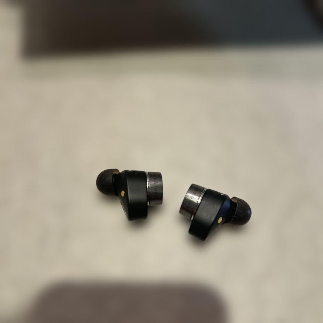 B&W ワイヤレスイヤホン Pi7S2 ブラック