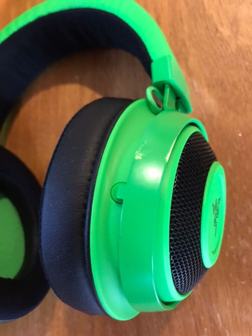 ヘッドホン Razer KRAKEN TOURNAMENT EDITION GREEN