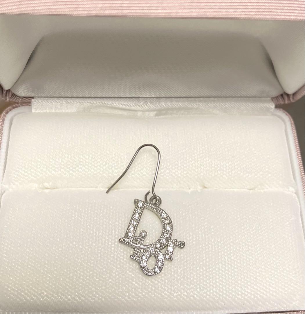 【即日発送‼️】【Dior】ピアス