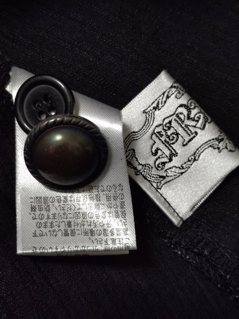 「h.NAOTO」FRILL ロングジレ 黒