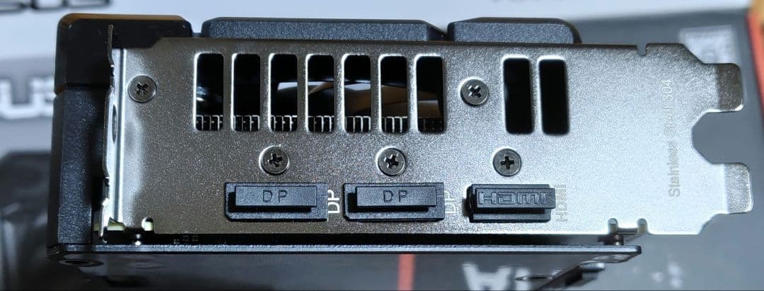 新古品　ASUS DUAL Radeon RX 9060 XT 16GB