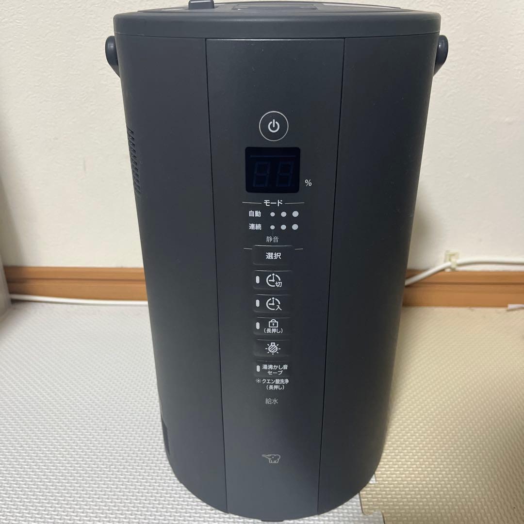 ■ZOJIRUSHI スチーム式加湿器 ／EE-TA60型