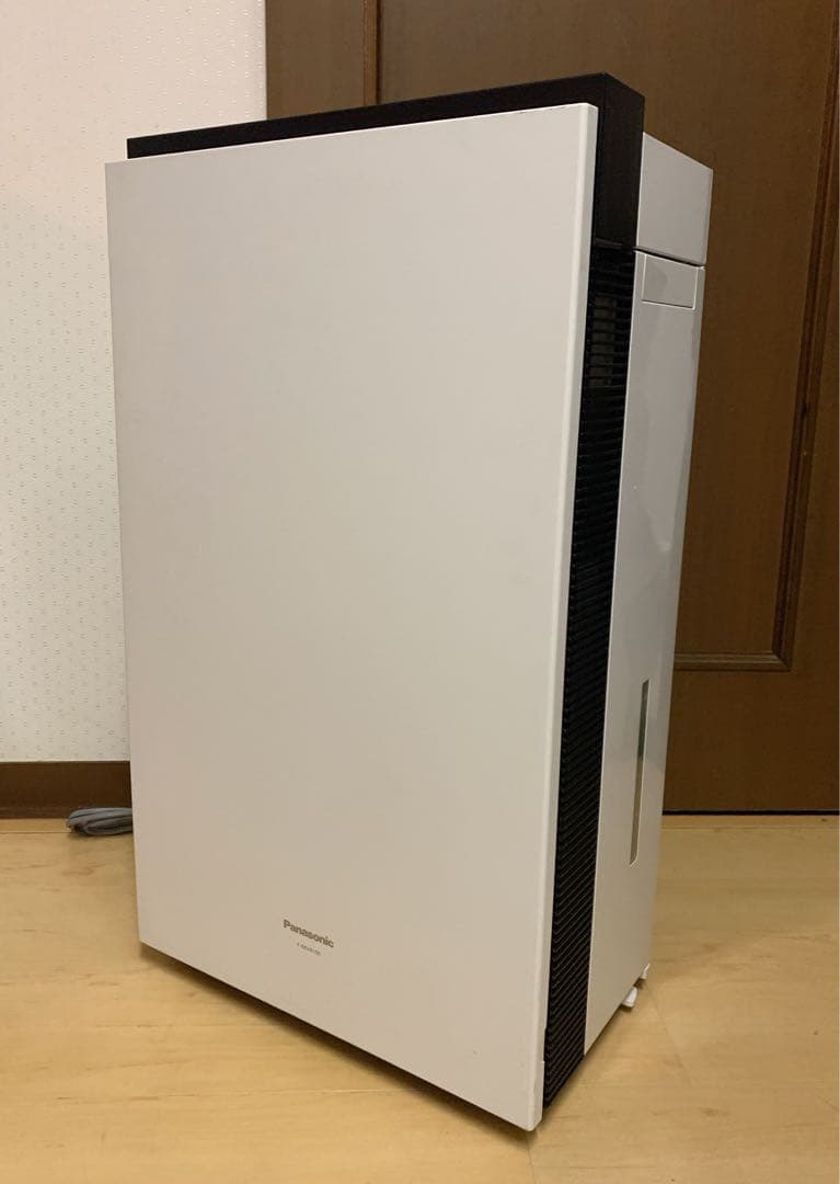 値下げ！パナソニック 次亜塩素酸 空間除菌脱臭機 ジアイーノ　F-MV4100