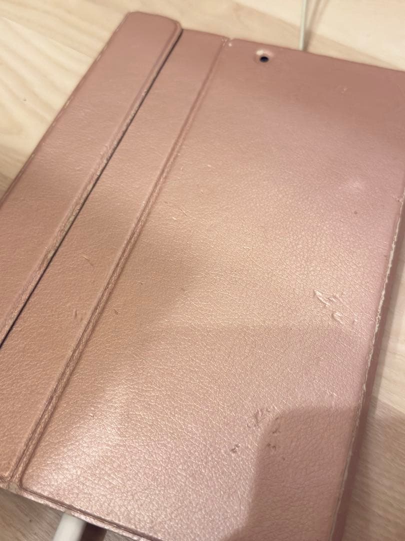 iPad 第9世代 64GB（SoftBank） 未使用に近い