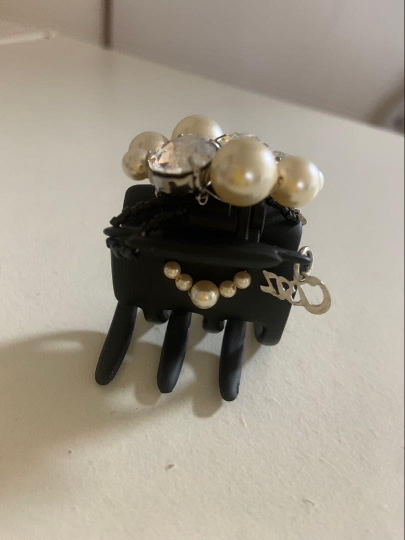パールクリスタル装飾 ブラックヘアクリップ